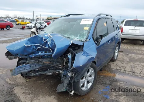 2015 Subaru Forester 2.5I Premium из США, поврежденный, VIN JF2SJADCXFH485811